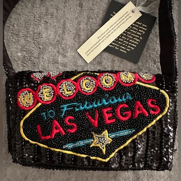 Viral ♦️🖤 Las Vegas Beaded Bag ♦️🖤 - Picture 9 of 11